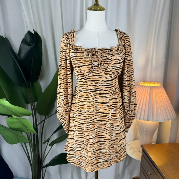 NWT Faithfull the Brand Animal Print Smocked Ira Mini Dress size 4 - Picture 10 of 11